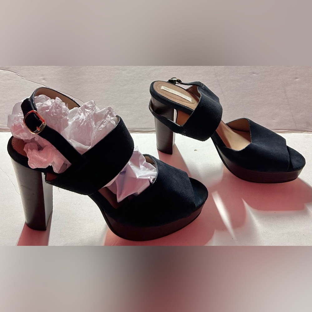 H&M Hennes & Mauritz Platform Chunky Heel Navy Blue Suede Sandals